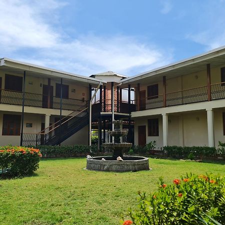 Hotel Austria Leon Bagian luar foto