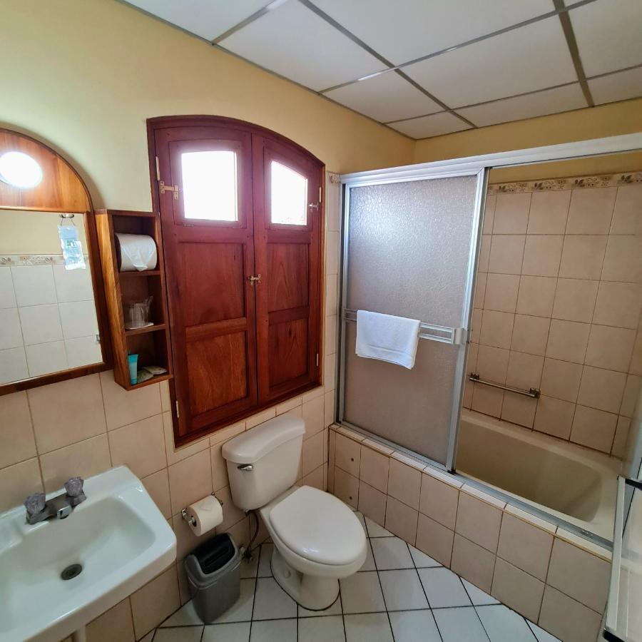 Hotel Austria Leon Bagian luar foto