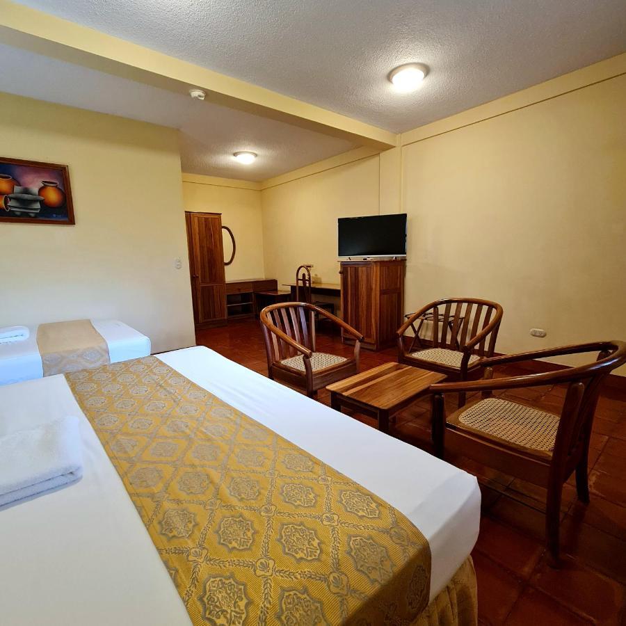 Hotel Austria Leon Bagian luar foto